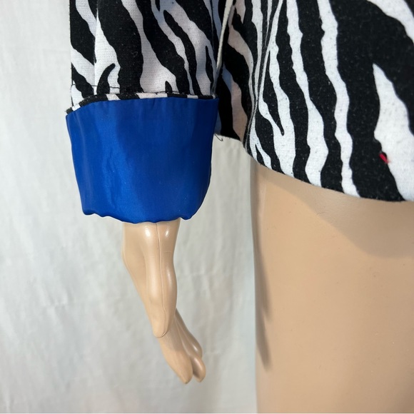 Bongo women’s semi Cropped Jacket. Sz XL. Black White w/ Blue partial lining - Picture 6 of 9
